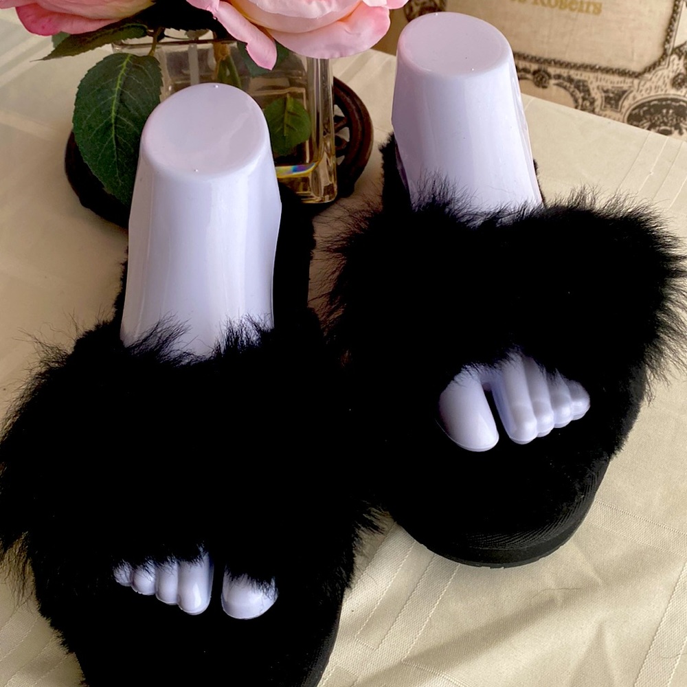 Size 8 UGG